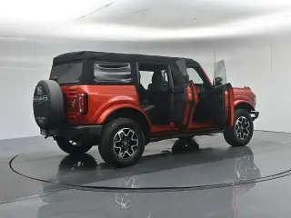 Ford Bronco 2024 4x4 Outer Banks 4dr SUV