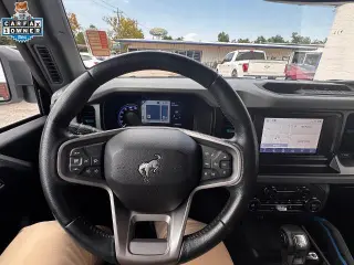 Ford Bronco 2023 4x4 Black Diamond 4dr SUV