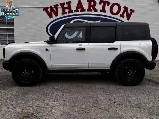 Ford Bronco 2023 4x4 Black Diamond 4dr SUV