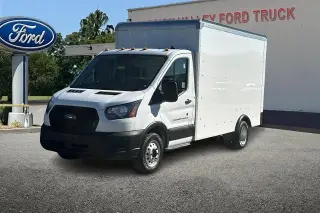 Ford Transit 2023 350 HD 2dr 138 in. WB DRW Cutaway Chassis w/9950 Lb. GVWR