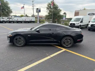 Ford Mustang 2021 GT 2dr Fastback