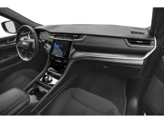 Jeep Grand Cherokee 2025 4x4 Laredo 4dr SUV