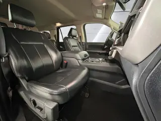 Ford Expedition 2024 4x2 XLT 4dr SUV