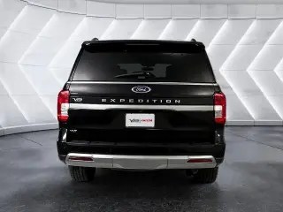 Ford Expedition 2024 4x2 XLT 4dr SUV