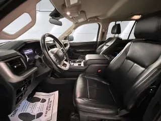 Ford Expedition 2024 4x2 XLT 4dr SUV