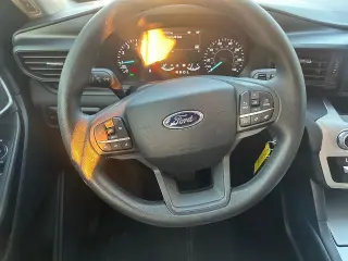 Ford Explorer 2021 AWD Base 4dr SUV