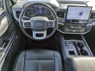 Ford Expedition 2024 4x2 XLT 4dr SUV
