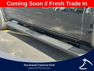 Ram 1500 2019 4x4 Big Horn 4dr Crew Cab con cabina de 5.6 pies de largo pickup