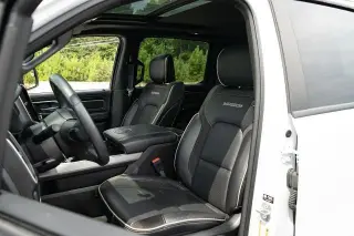 Ram 1500 2022 4x4 Laramie 4dr Crew Cab 5.6 ft. SB Pickup