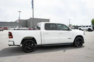 Ram 1500 2022 4x4 Laramie 4dr Crew Cab 5.6 ft. SB Pickup