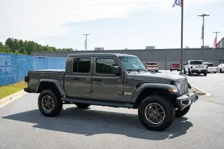 Jeep Gladiator 2020 4x4 Overland 4dr Crew Cab 5.0 ft. SB