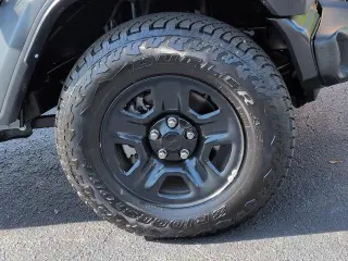 Jeep Gladiator 2021 4x4 Sport 4dr Cabina de Crew 5.0 ft. SB