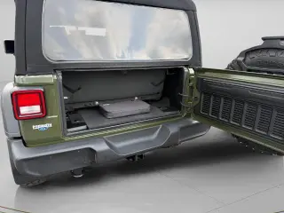 Jeep Wrangler 2021 4x4 Sport 2dr SUV