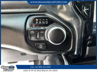 Ram 1500 2022 4x4 Lone Star 4dr Crew Cab 5.6 ft. SB Pickup