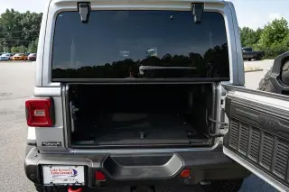 Jeep Wrangler Unlimited 2018 4x4 Rubicon 4dr SUV (release medio año)