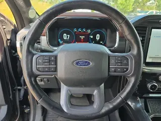 Ford F-150 2023 4x4 Lariat 4dr SuperCrew 5.5 ft. SB