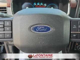 Ford F-150 2023 4x4 Lariat 4dr SuperCrew 5.5 ft. SB