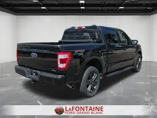 Ford F-150 2023 4x4 Lariat 4dr SuperCrew 5.5 ft. SB