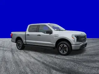 Ford F-150 Lightning 2023 AWD XLT 4dr SuperCrew 5.5 ft. SB