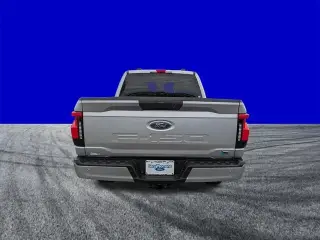 Ford F-150 Lightning 2023 AWD XLT 4dr SuperCrew 5.5 ft. SB