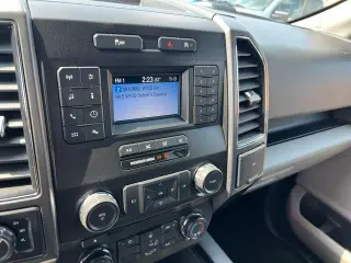 Ford F-150 2018 4x4 XLT 4dr SuperCrew 6.5 ft. SB