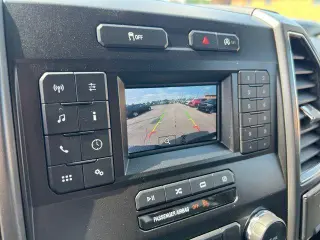Ford F-150 2018 4x4 XLT 4dr SuperCrew 6.5 ft. SB