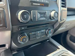 Ford F-150 2018 4x4 XLT 4dr SuperCrew 6.5 ft. SB