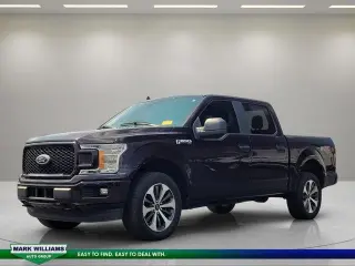 Ford F-150 2020 4x4 XL 4dr SuperCrew con cabina de 5,5 pies de largo.