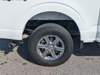 Ford F-150 2025 4x4 XLT 4dr SuperCrew 5.5 ft. SB