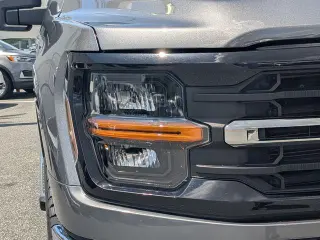 Ford F-150 2025 4x4 XLT 4dr SuperCrew 5.5 ft. SB