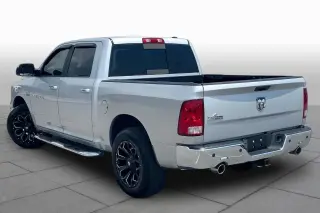 Ram 1500 2012 4x2 SLT 4dr Crew Cab 5.5 ft. SB Pickup