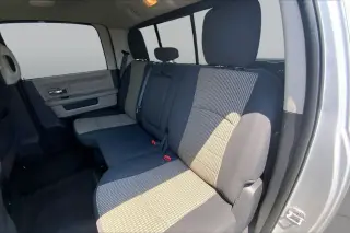 Ram 1500 2012 4x2 SLT 4dr Crew Cab 5.5 ft. SB Pickup