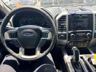 Ford F-150 2015 4x2 Lariat 4dr SuperCrew 5.5 ft. SB