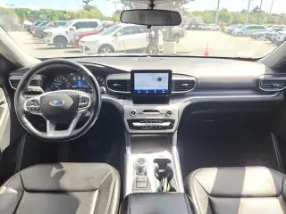 Explorador Ford 2023 AWD XLT 4dr SUV