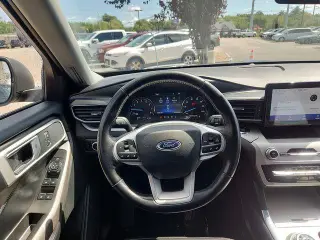 Explorador Ford 2023 AWD XLT 4dr SUV
