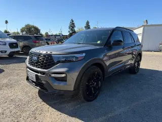 Explorador Ford 2023 ST-Line 4dr SUV
