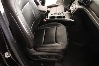 Explorador Ford 2023 AWD XLT 4dr SUV