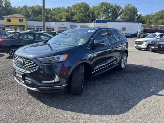 2022 Ford Edge