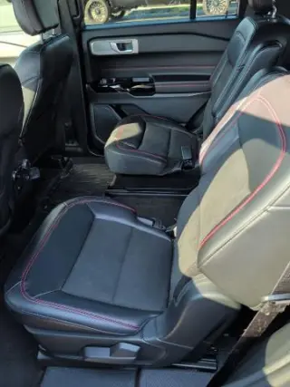 Explorador Ford 2023 ST-Line 4dr SUV