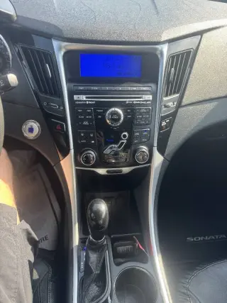2011 Hyundai SONATA