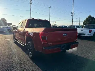 Ford F-150 2023 4x4 XLT 4dr SuperCrew con cabina de 5.5 m.