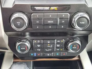 Ford F-150 2020 4x4 Platinum 4dr SuperCrew 5.5 ft. SB