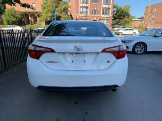 Corolla Toyota 2015
