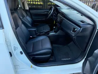 Corolla Toyota 2015