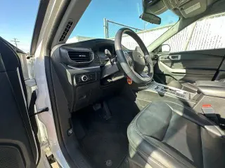 Explorador Ford 2023 XLT 4dr SUV