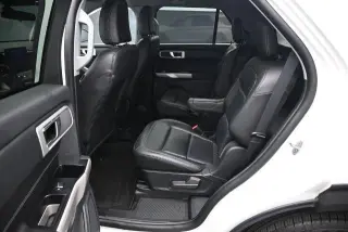 Explorador Ford 2023 XLT 4dr SUV