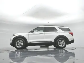 Explorador Ford 2023 XLT 4dr SUV