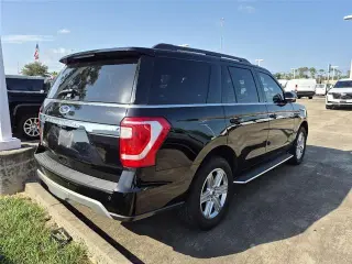 Ford Expedition 2021 4x2 XLT 4dr SUV