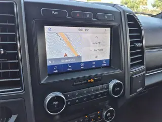Ford Expedition 2021 4x2 XLT 4dr SUV