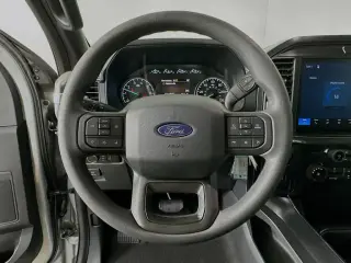 Ford F-150 2026 4x2 STX 4dr SuperCrew 5.5 ft. SB